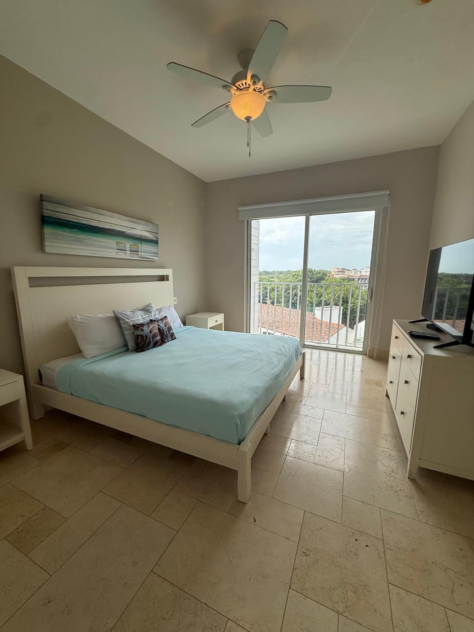 TV and multimedia, Bedroom