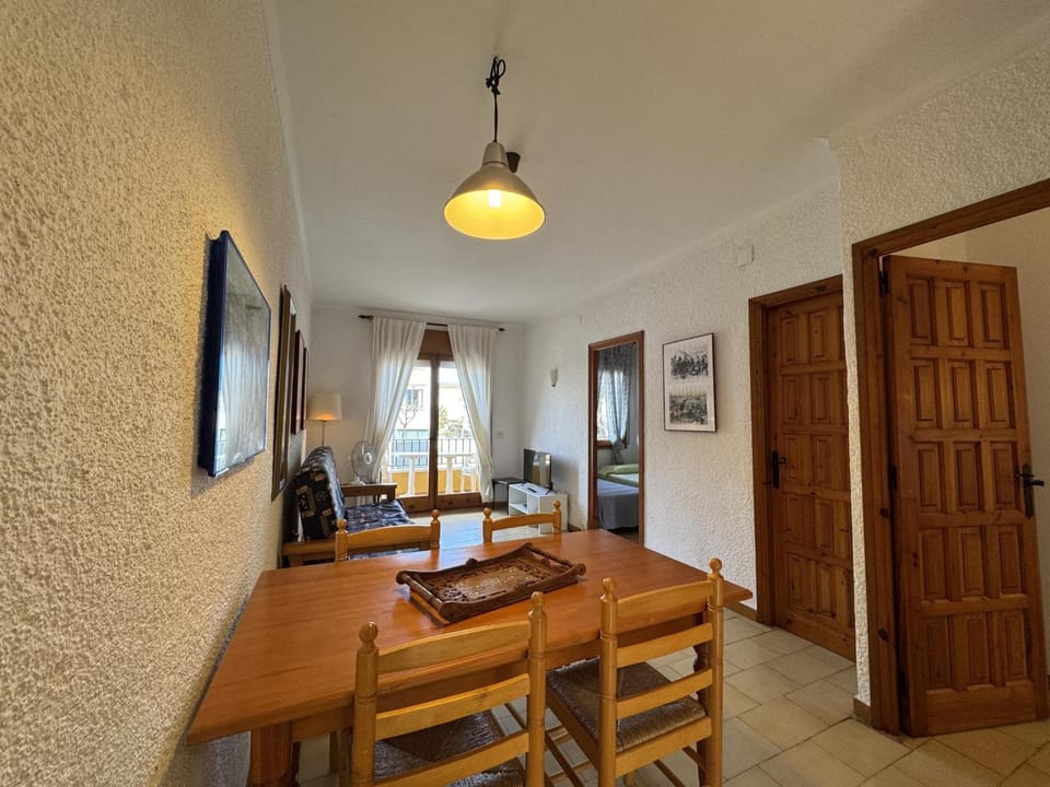 Apartamento cerca de la playa - 4 pers. - HISP-7-105 Apartment in L'Escala