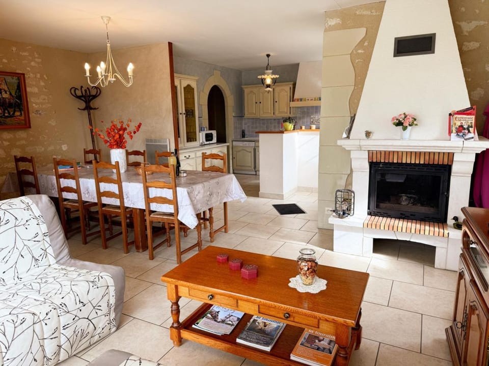 Maison avec jardin et animaux admis - 7 pers. - FR-1-381-654 House in Centre-Val de Loire