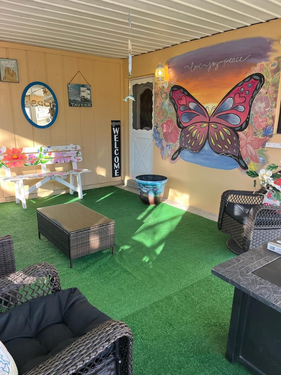 Spacious & well maintained house in sunny Palm Bay Apartment in Palm Bay