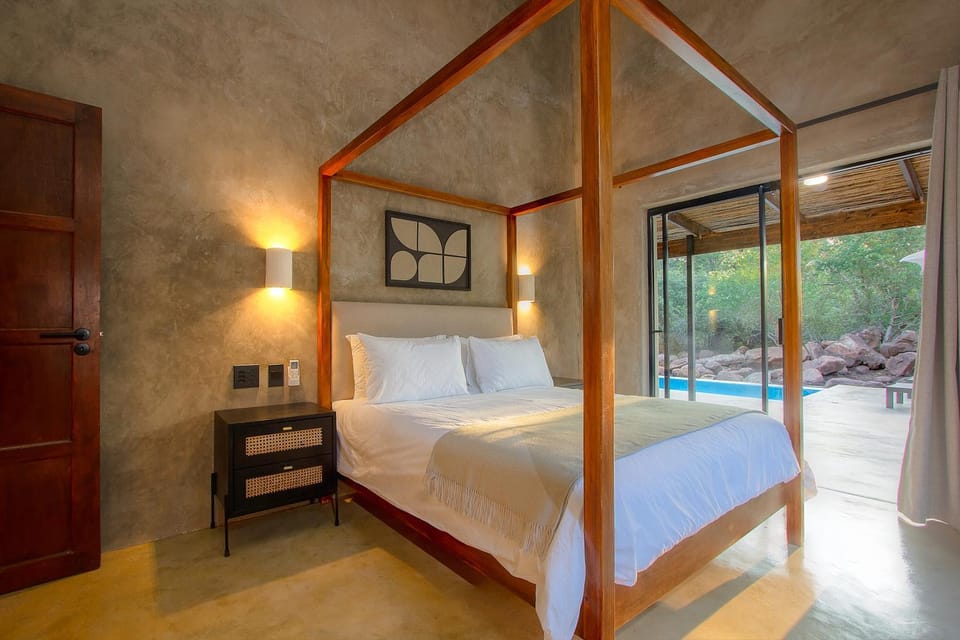 Bed, Photo of the whole room, Bedroom, Pool view