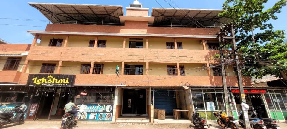 Property building, Day