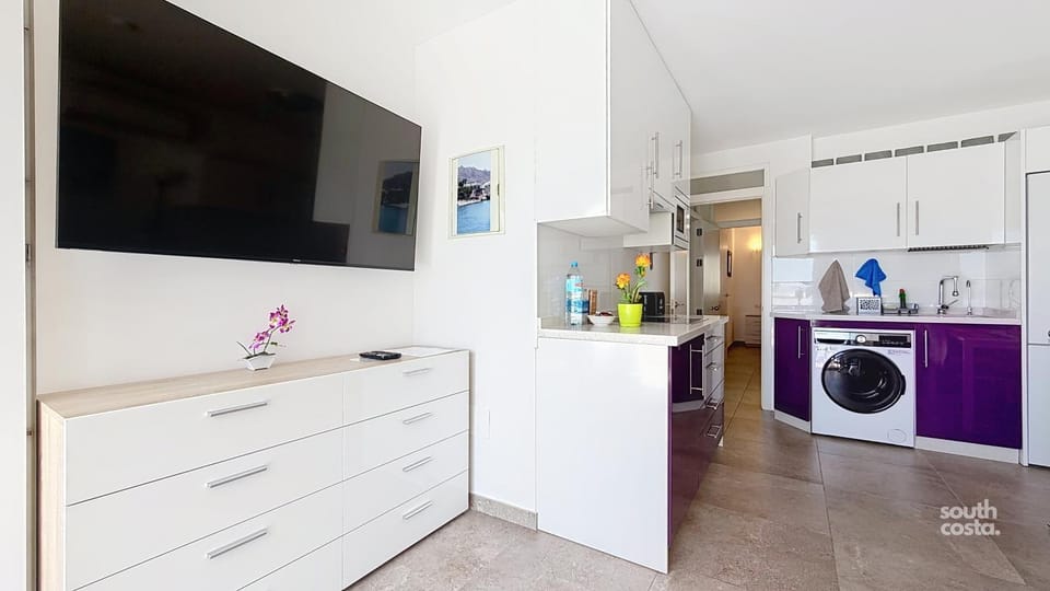 TV and multimedia, Kitchen or kitchenette, washing machine
