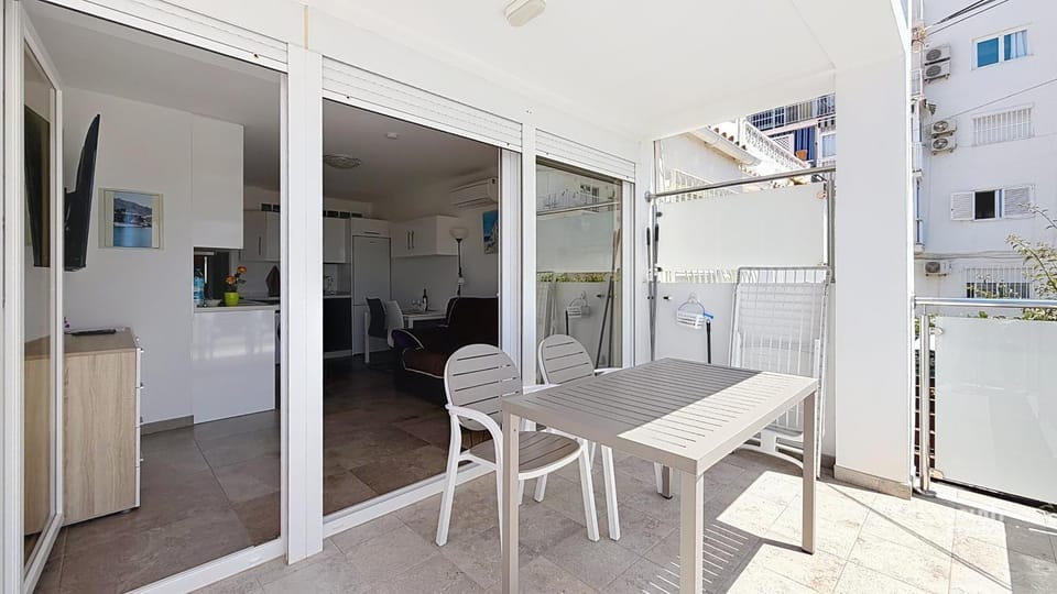 Balcony/Terrace, Dining area