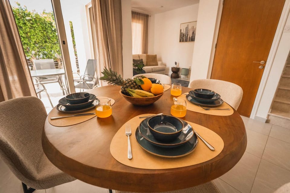 Private Pool Villa Coral Bay - Walk to Beach Villa in Peyia