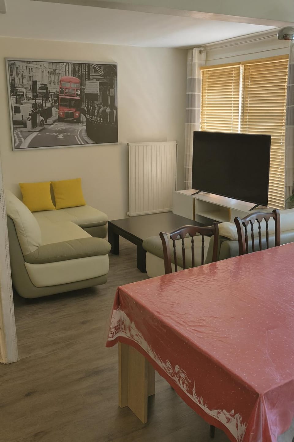 Chambre privée en colocation - 30 min de Paris Vacation rental in Île-de-France