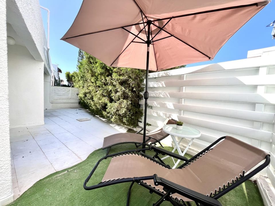 Patio, Garden, Garden view