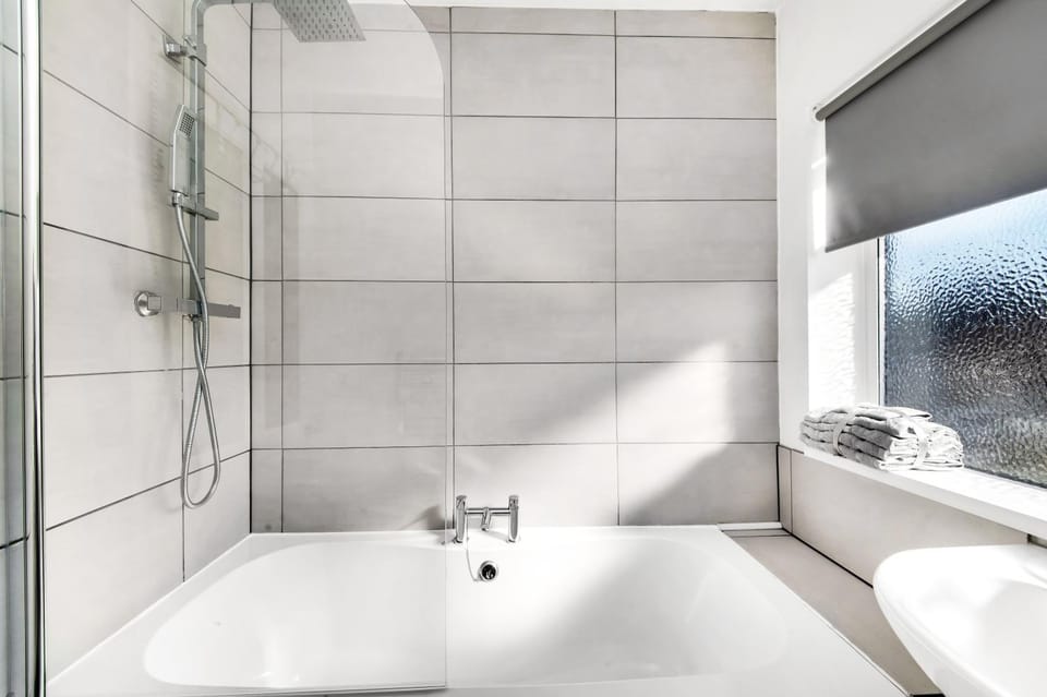 Shower, Bathroom, Bath