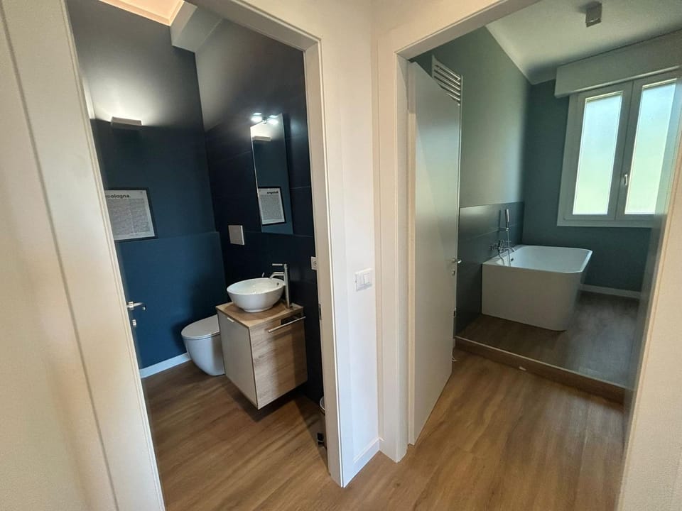 Daisy Garden 1, Bologna by Short Holidays Apartment in Bologna