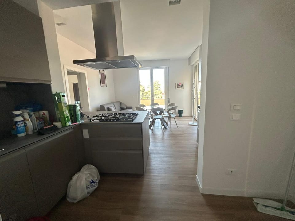 Daisy Garden 1, Bologna by Short Holidays Apartment in Bologna