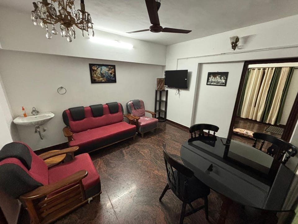 Sree Saras homely stay near railway station Apartment in Thiruvananthapuram