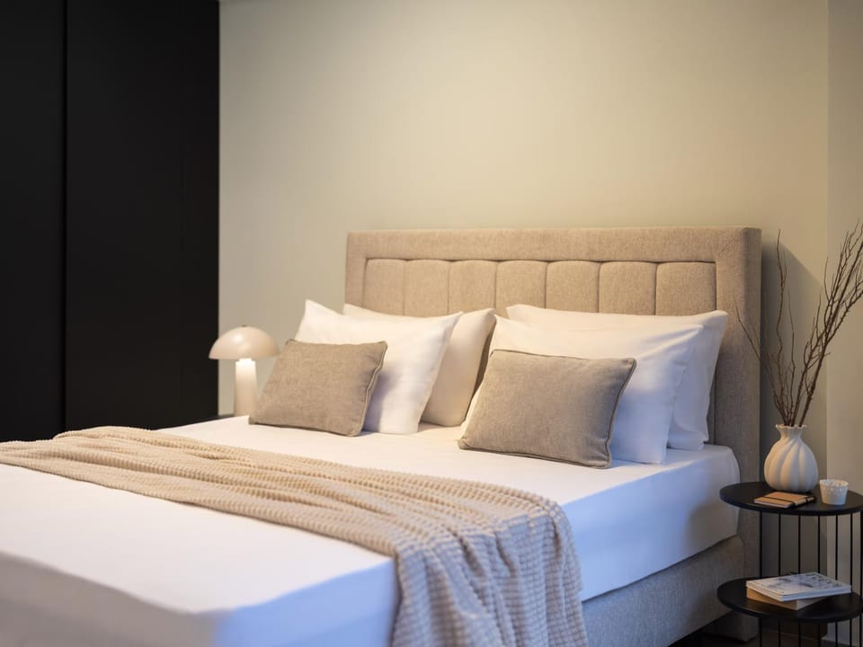 Lady Sou Suite - heart of Rhodes, modern comfort Apartment in Rhodes