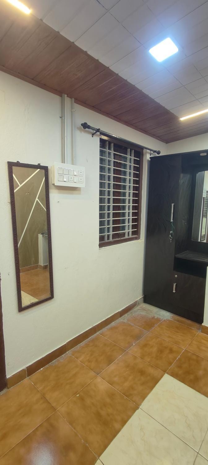 Property building, wardrobe