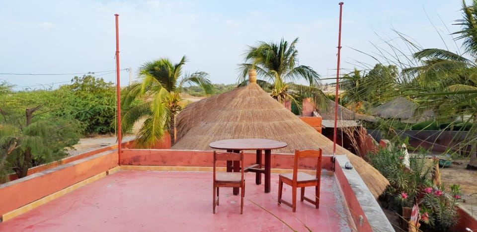 Oasis Palmarin Nature lodge in Senegal