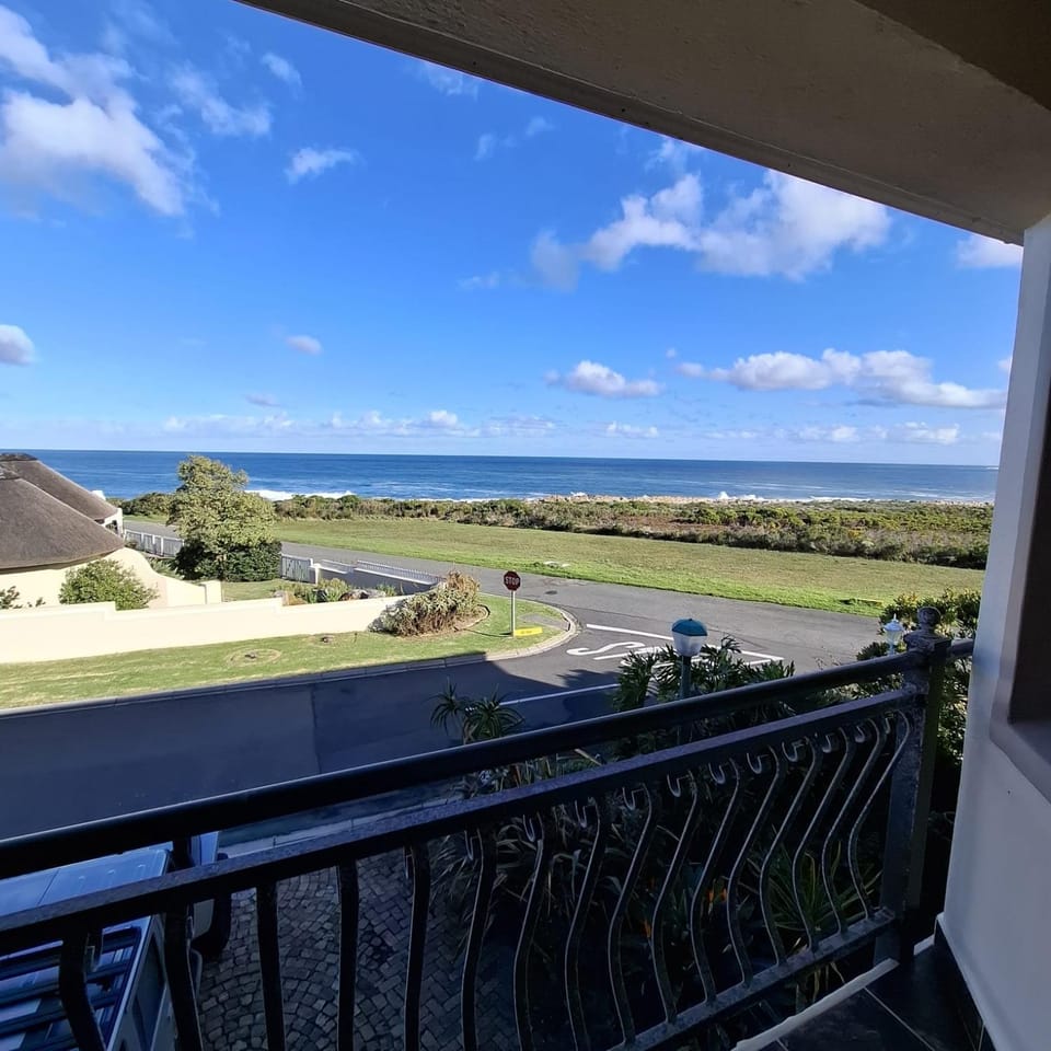 Natural landscape, View (from property/room), Balcony/Terrace, Sea view