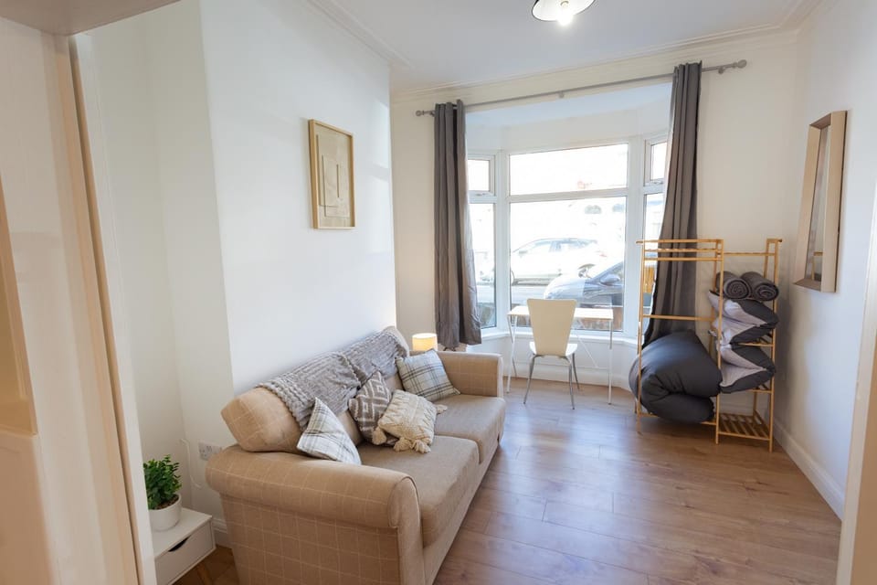 3 Bed Hull city centre location - newly refurbished House in Hull