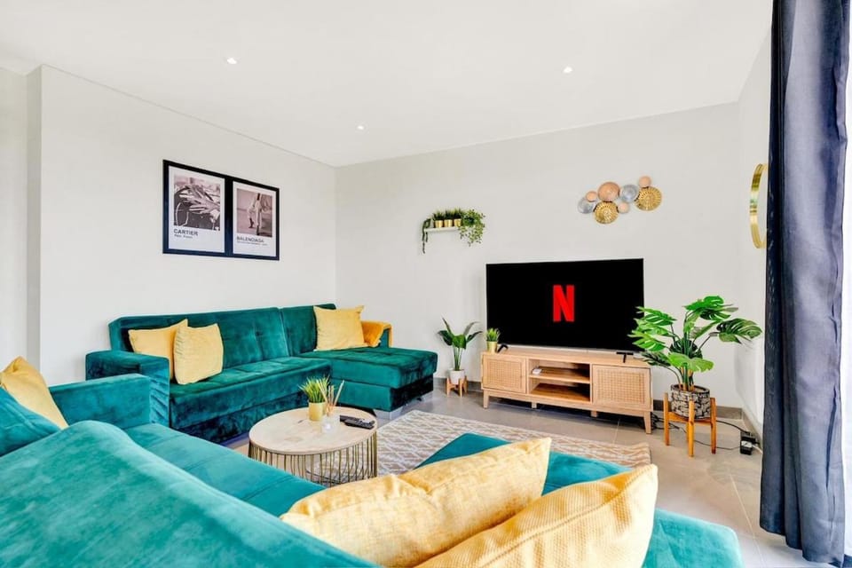 Lux 2 Bedroom Apartment at Central Chelsmford Apartment in Chelmsford