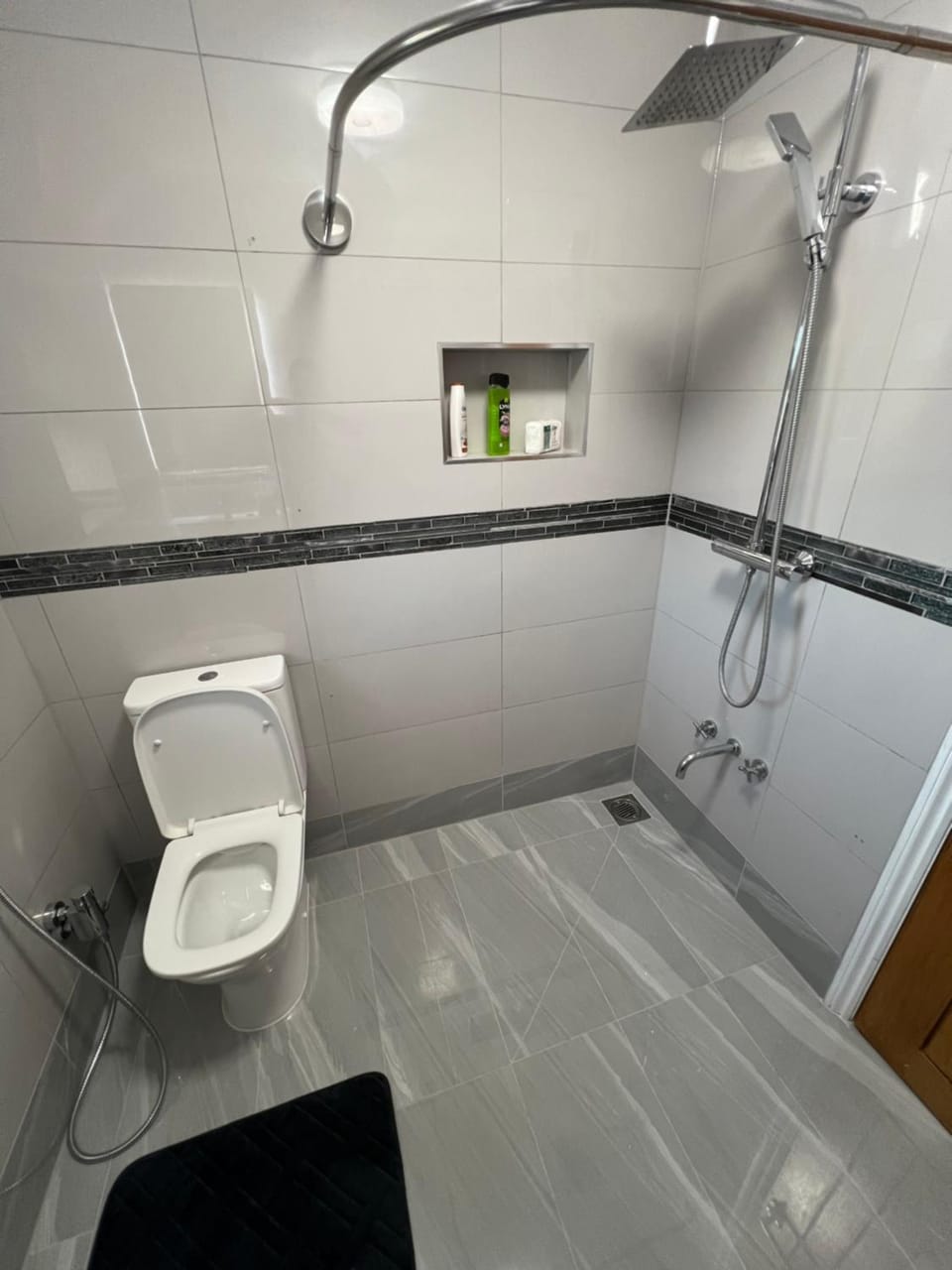 Shower, Toilet, Bathroom