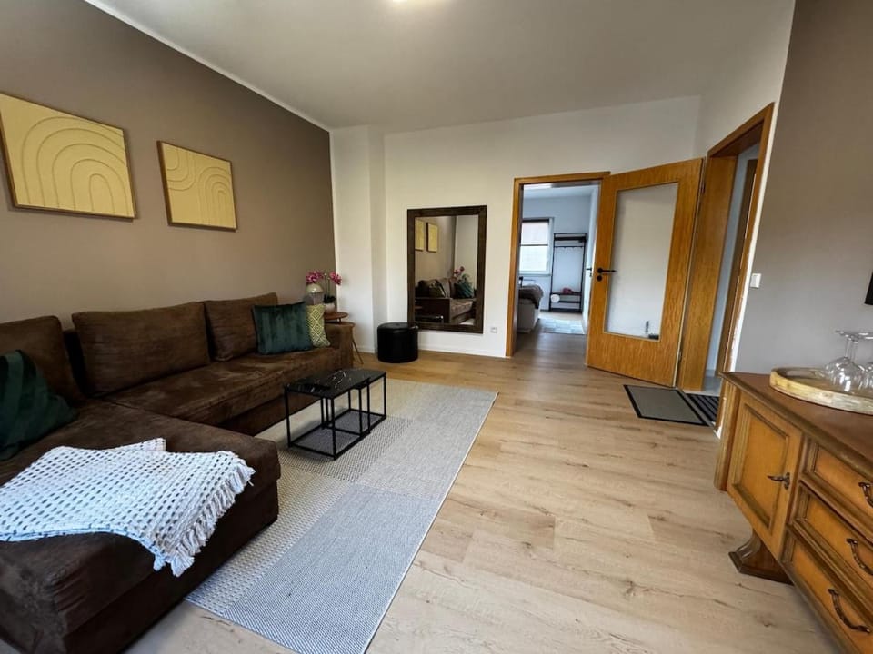 Living room, Photo of the whole room