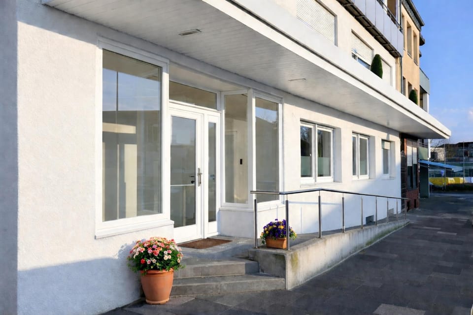 Property building, Day