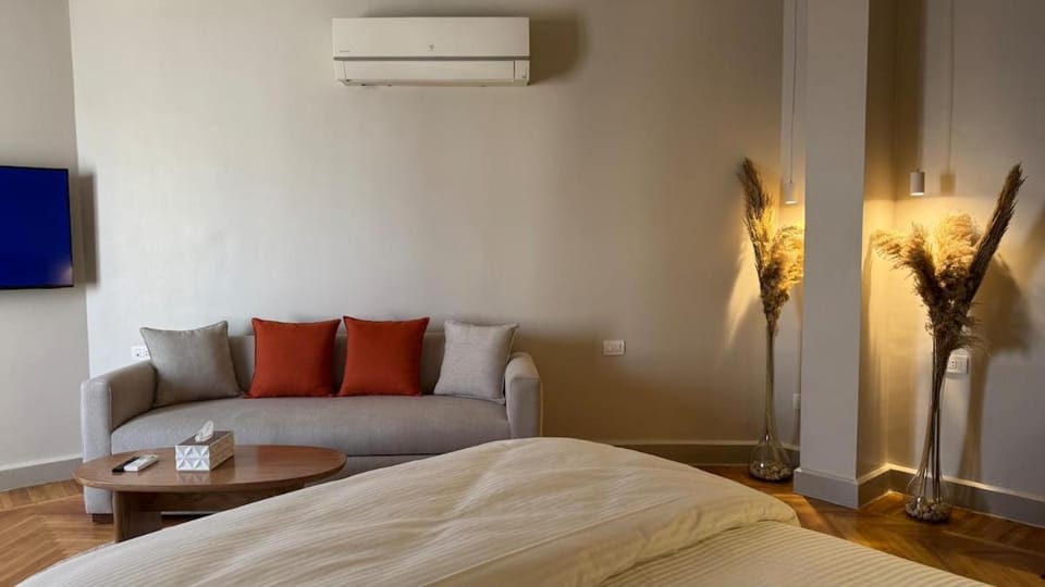 The Five - A03 with Sunrise, Sunset & City Views Apartment in Cairo
