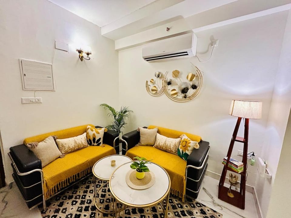 Seating area, air conditioner