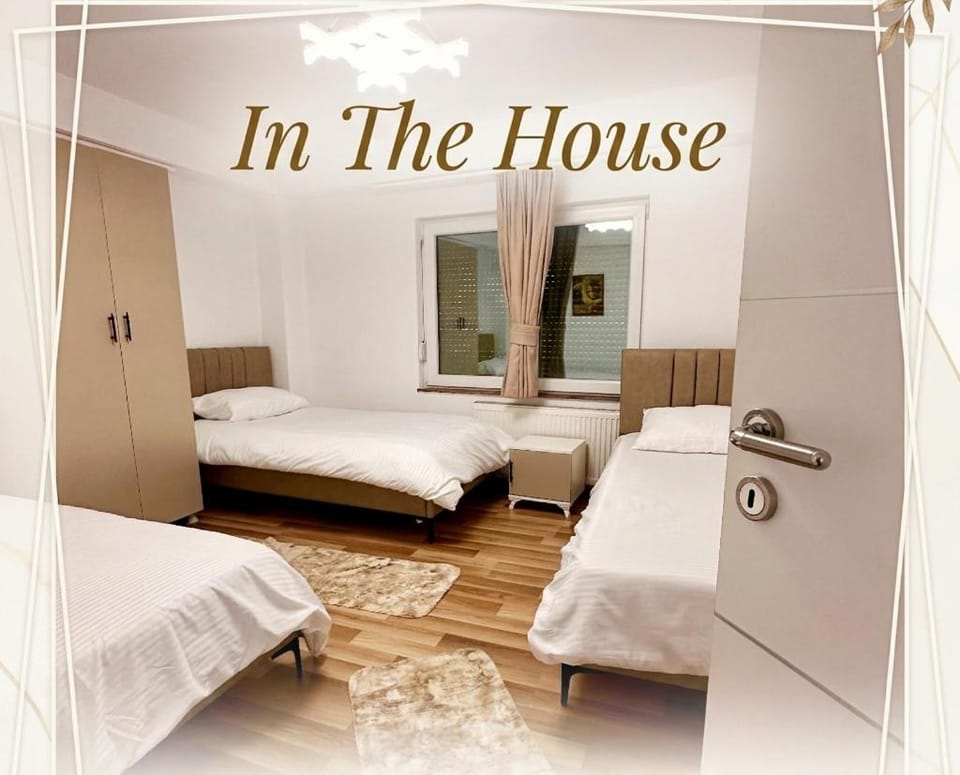 In The House Hostel Bed and Breakfast in Serbia