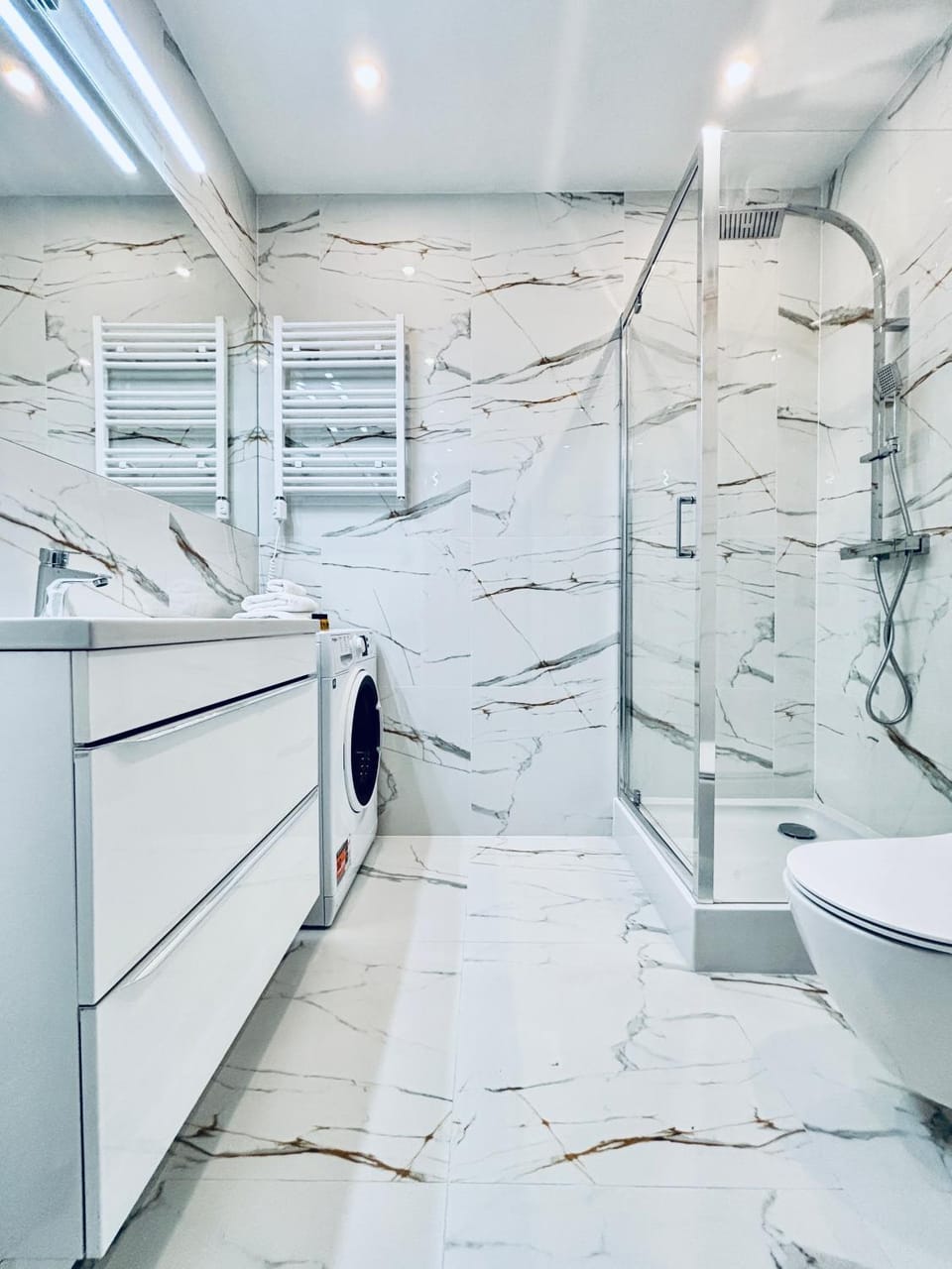 Shower, Toilet, Bathroom, Bath, washing machine