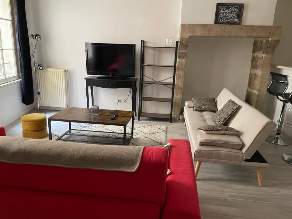 Sand Home Apartment in Auvergne-Rhône-Alpes