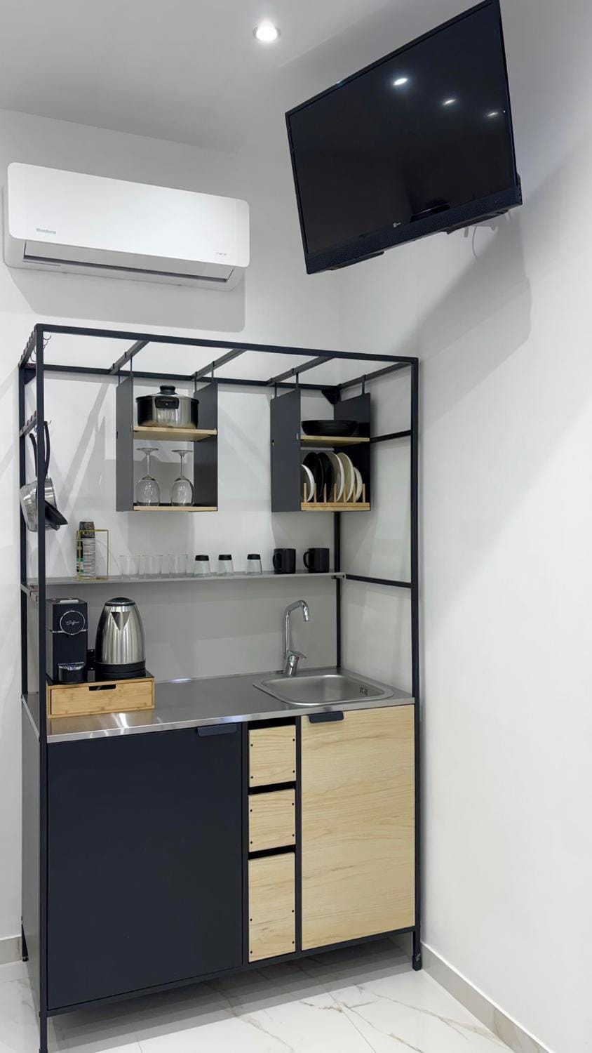 Coffee/tea facilities, Kitchen or kitchenette