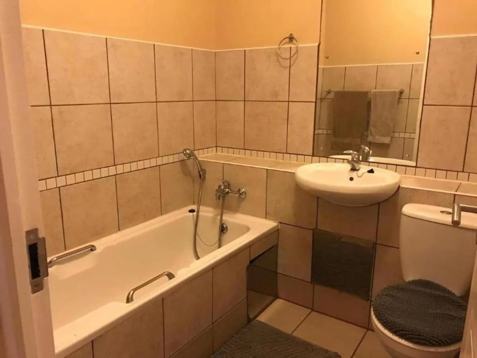 Toilet, Bathroom, Bath