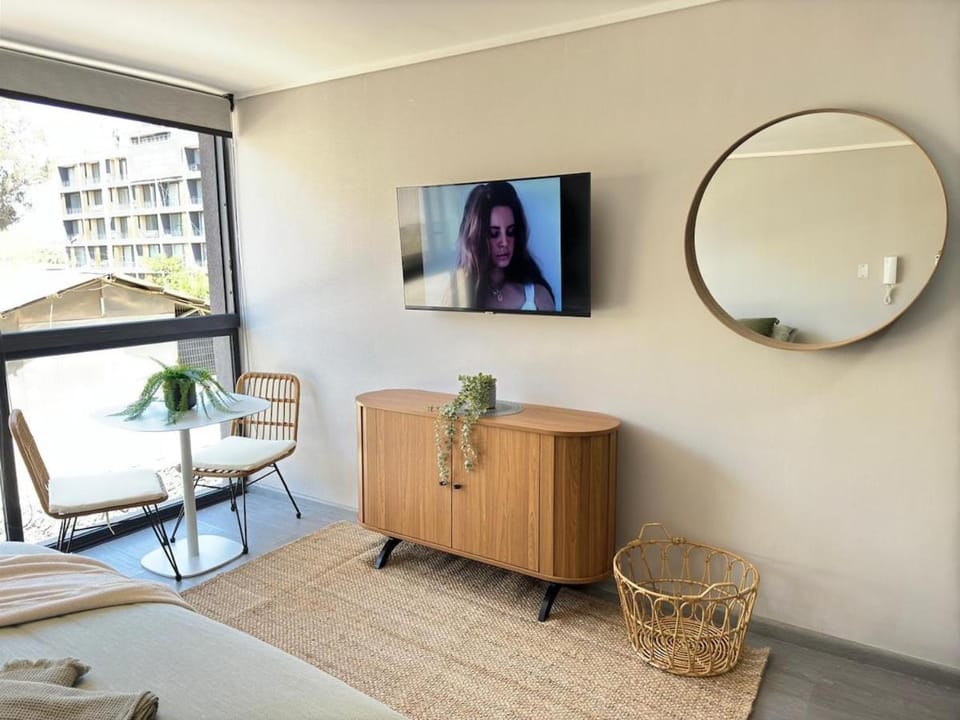 Elegant apartment in Movistar Arenas, Parque OHiggins Apartment in Santiago