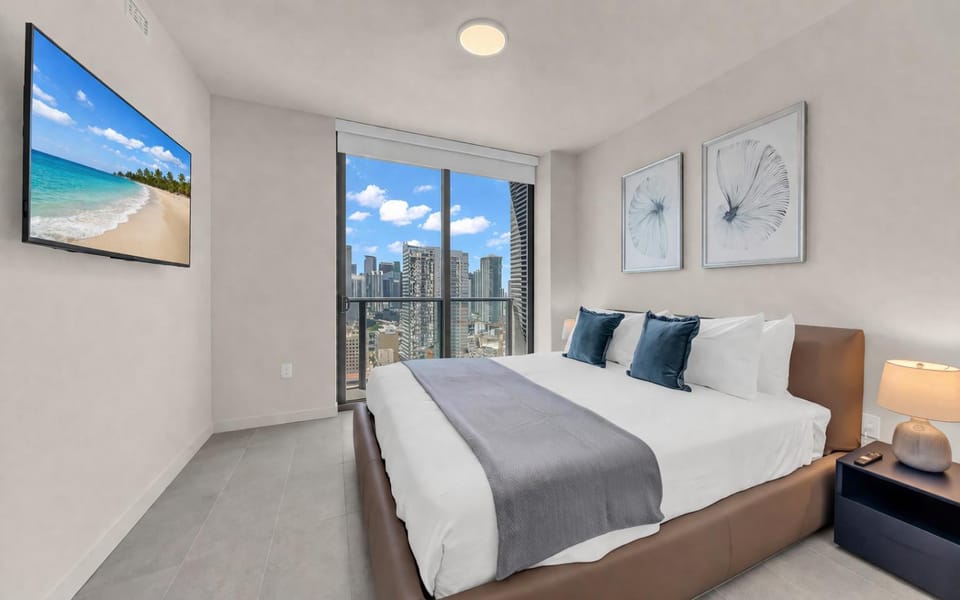 Bed, Bedroom