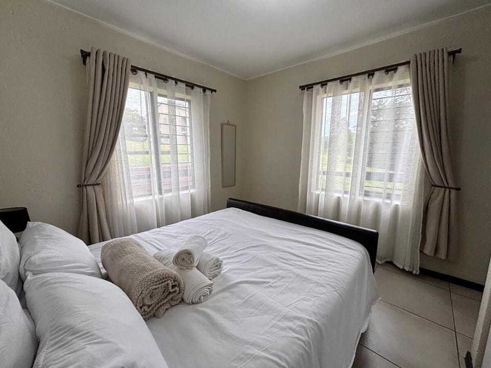 Nestled sanctuary Apartment in Roodepoort