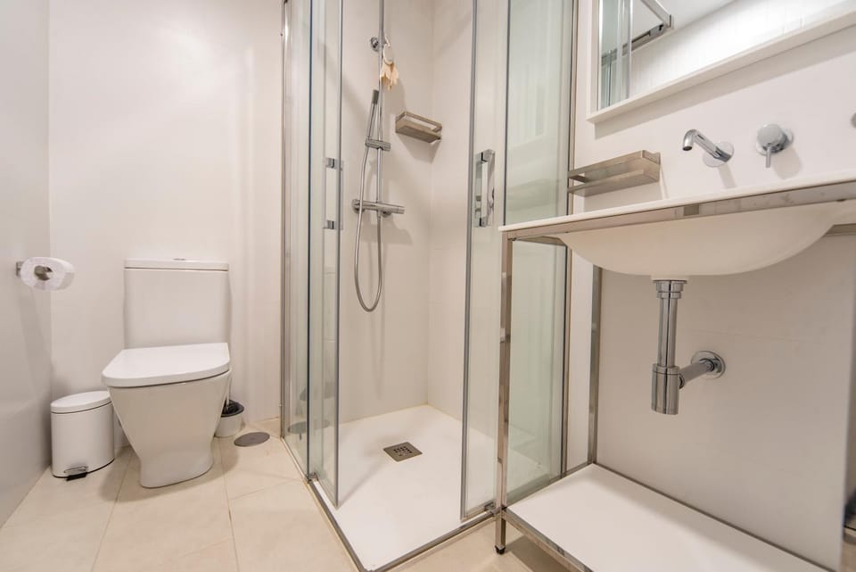 Housing Puente de San Lorenzo Bed and Breakfast in Segovia