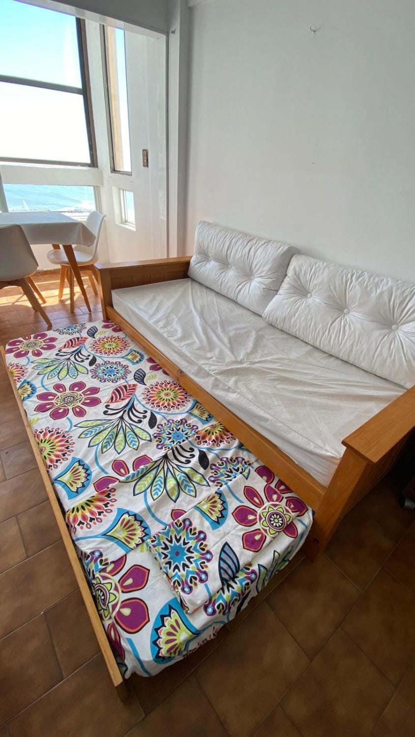 Have breakfast overlooking the sea, just a short walk from everything Apartment in Mar del Plata