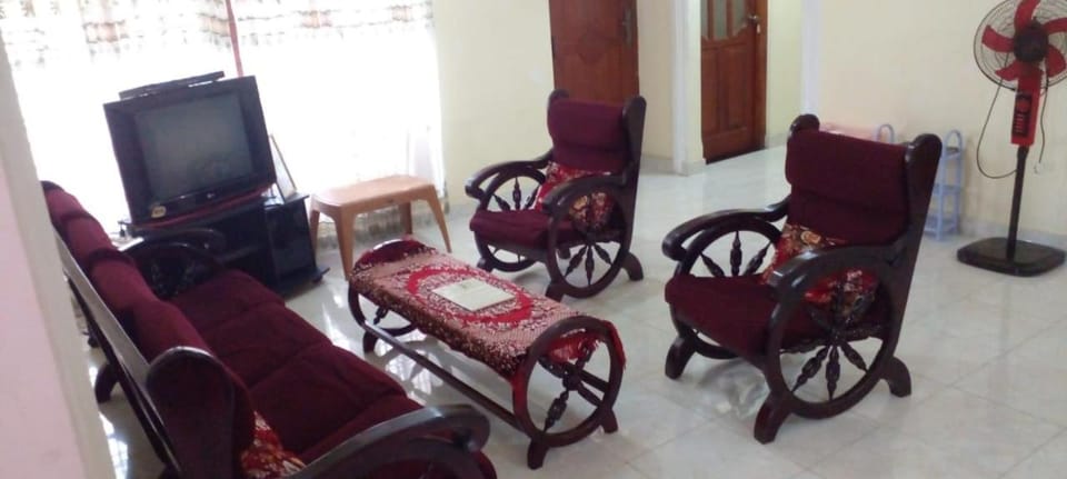 Anura home stay Vacation rental in Wadduwa