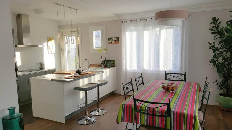 Appartement lumineux avec jardin privatif Apartment in Perpignan