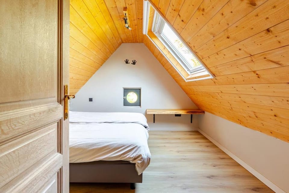 Gezellige woning met ruime tuin & sauna - 4 pers House in Flanders