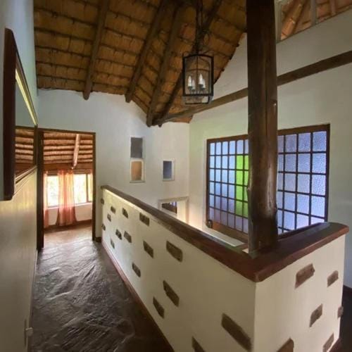 Kariki Villa- space, sunsets, trails, swimming, relaxation, close to Kearsney College Villa in KwaZulu-Natal