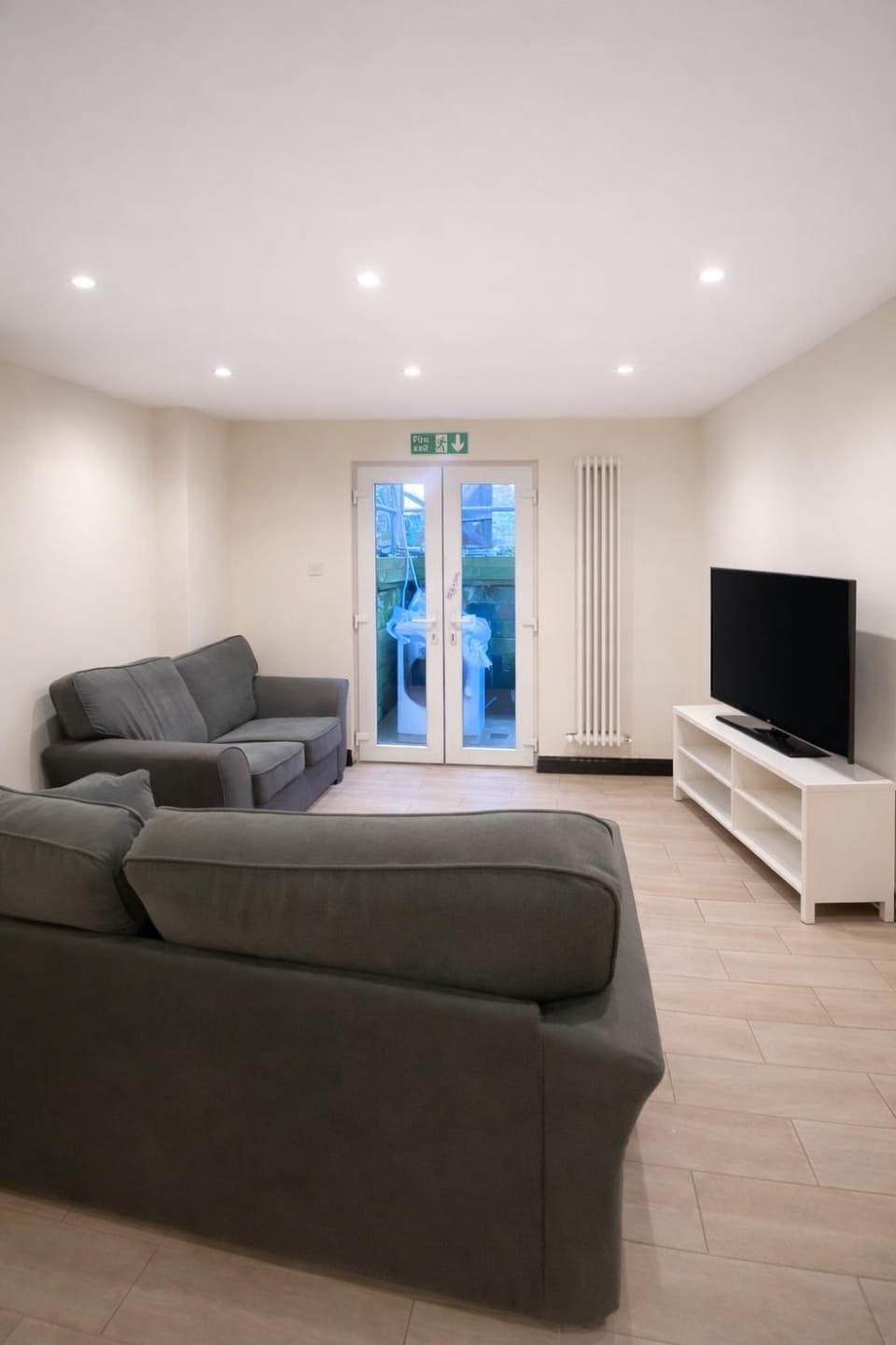 Cozy Room in Central Huddersfield - Perfect For Long Stays Vacation rental in Huddersfield