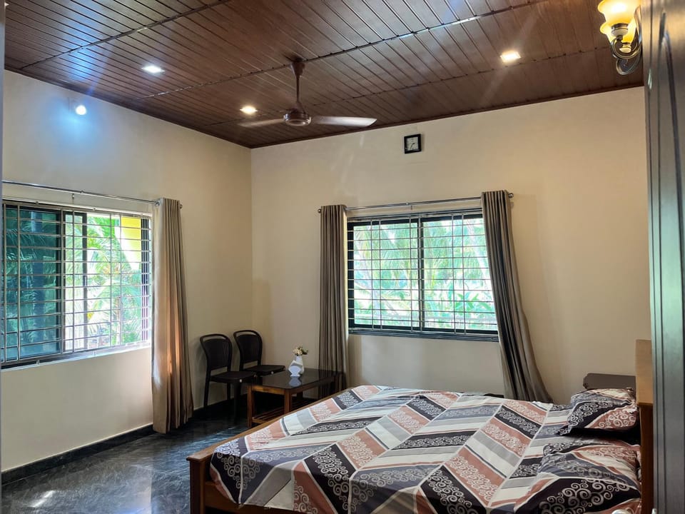 Lake View Farm Stay in Karnataka