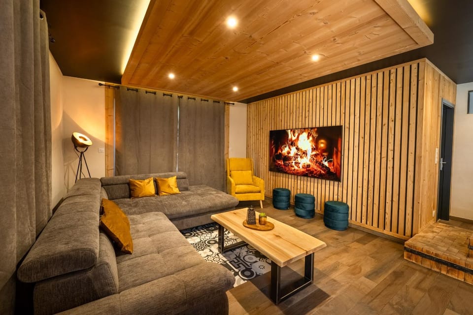 TV and multimedia, Living room