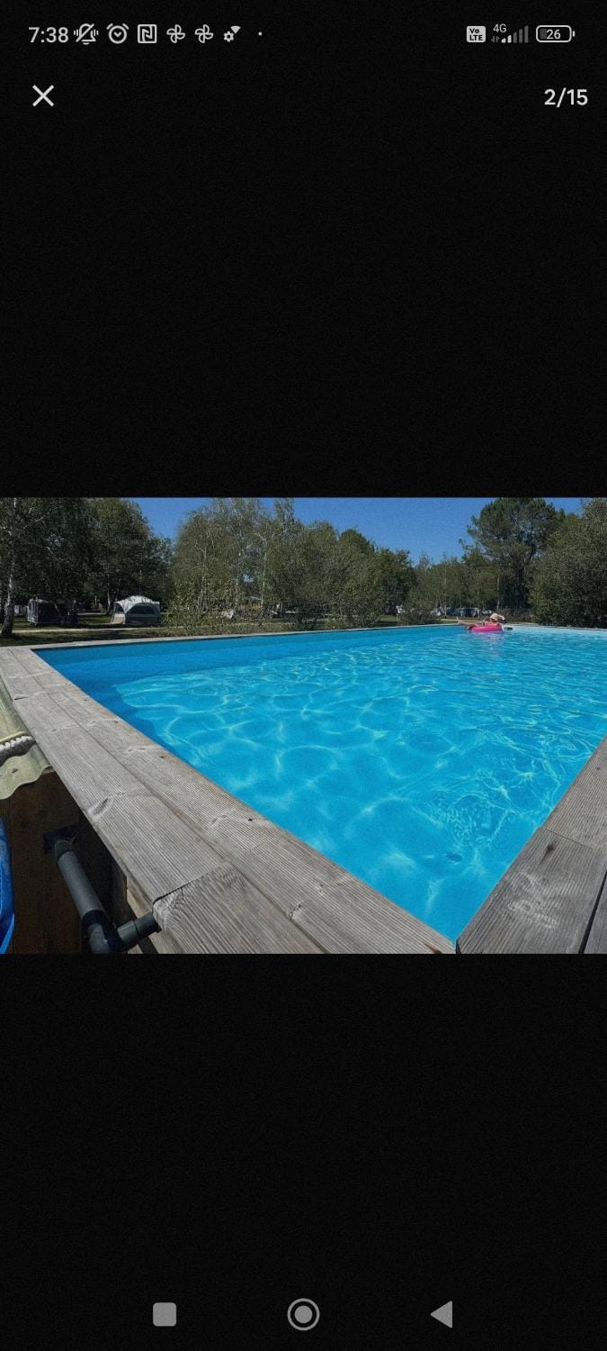 Tiny house rouge - natur'o medoc Campground/ 
RV Resort in Nouvelle-Aquitaine
