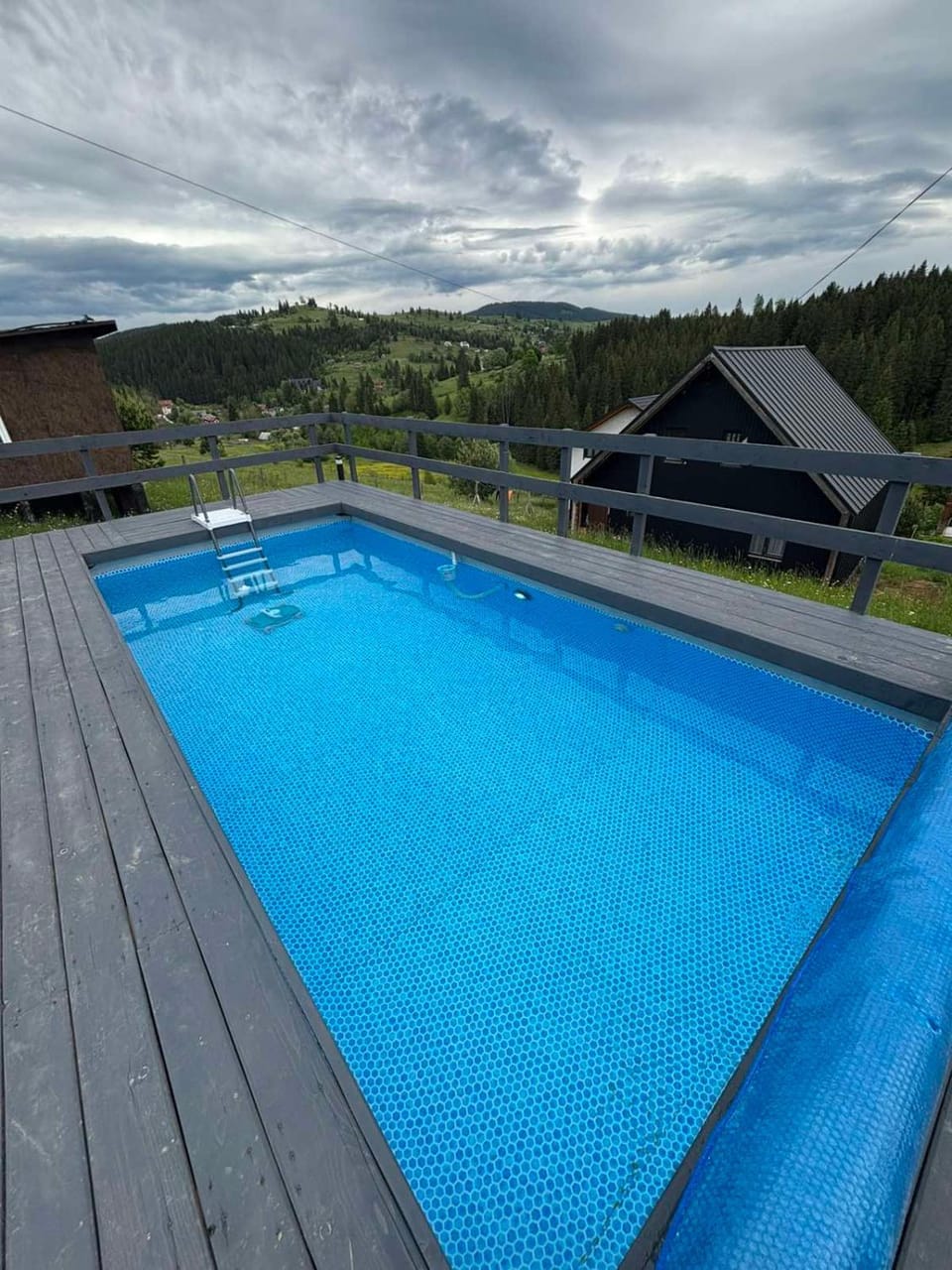 Mountain view, Pool view, Swimming pool