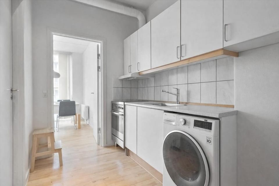 Newer apartment in a central location with lovely surroundings Apartment in Aarhus