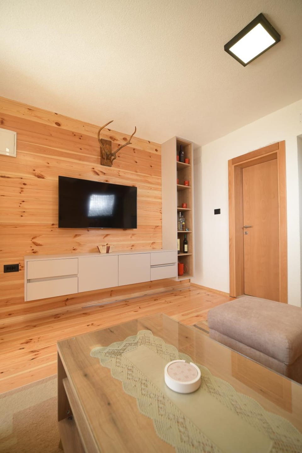 Planinski vuk chalet House in Montenegro