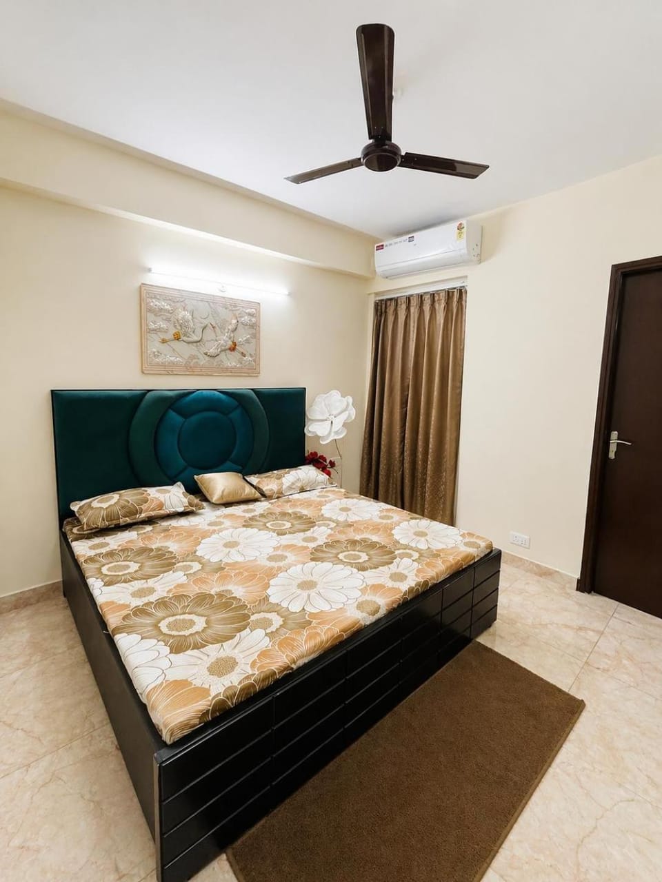 AM Living Apartment in Uttar Pradesh