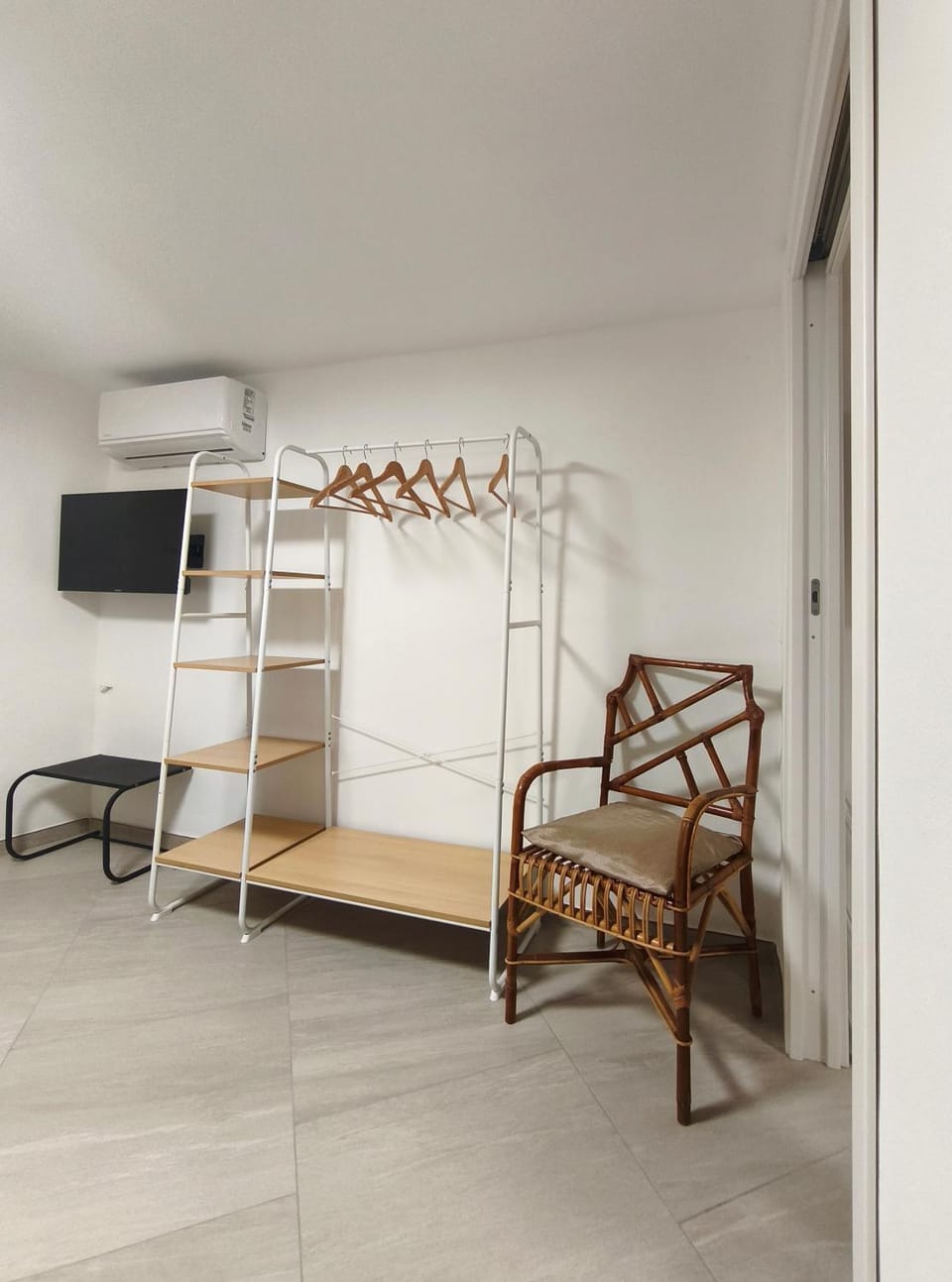 Decorative detail, Bedroom, wardrobe, air conditioner