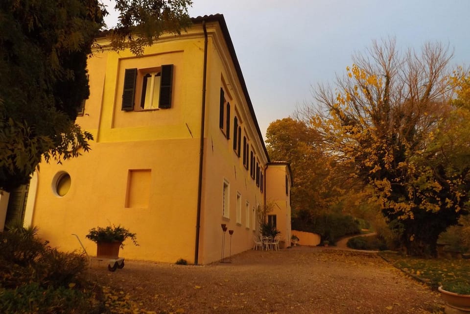 Gocce di Camarzano Bed and Breakfast in Marche